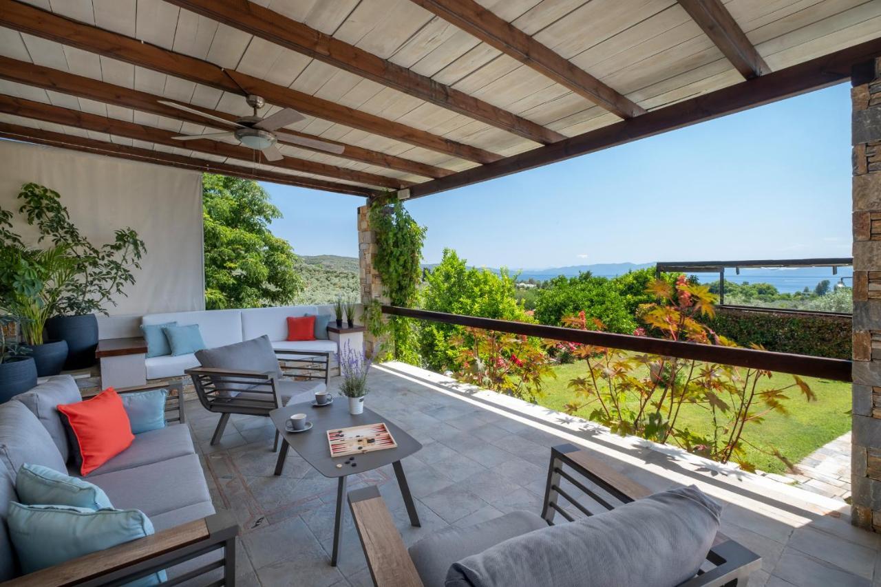 Iakovakis Suites & Spa Koropí Kültér fotó