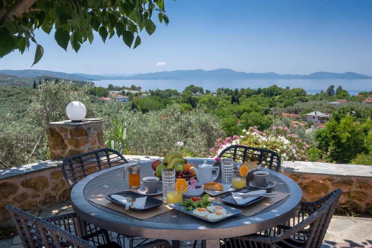 Iakovakis Suites & Spa Koropí Kültér fotó