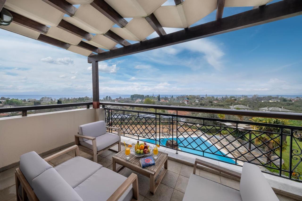 Iakovakis Suites & Spa Koropí Kültér fotó