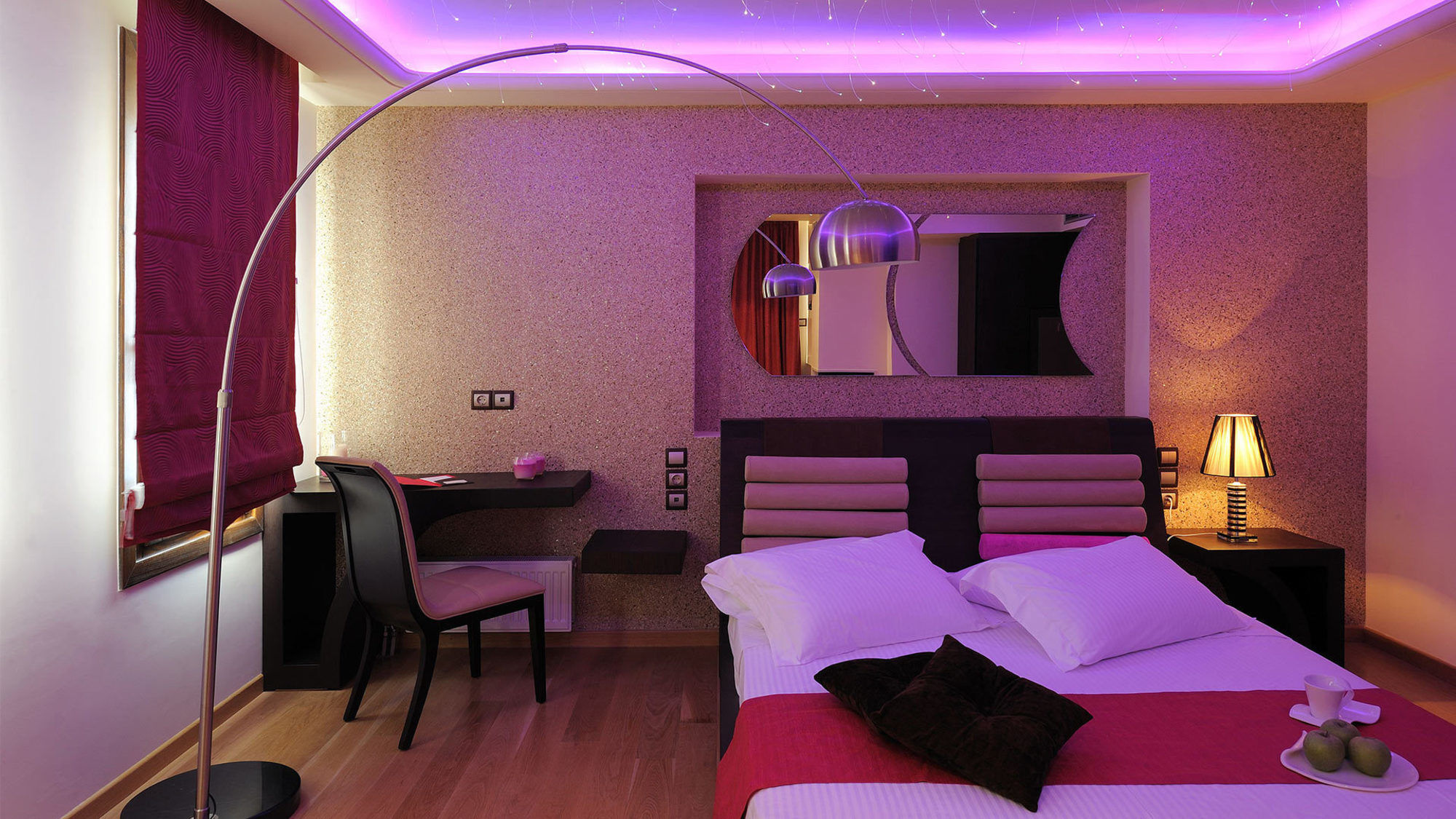 Iakovakis Suites & Spa Koropí Kültér fotó